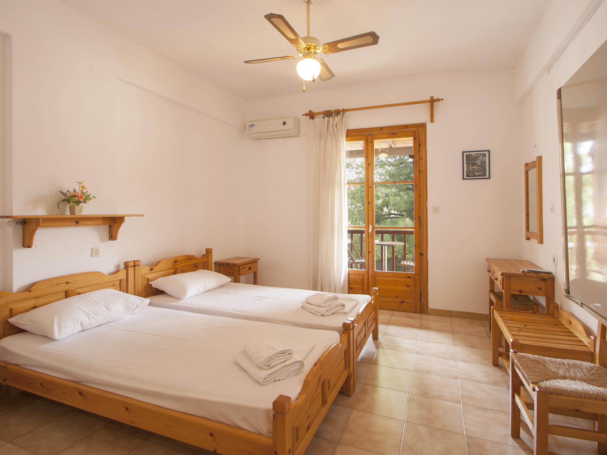 Pension Eliza Skiathos Exterior foto