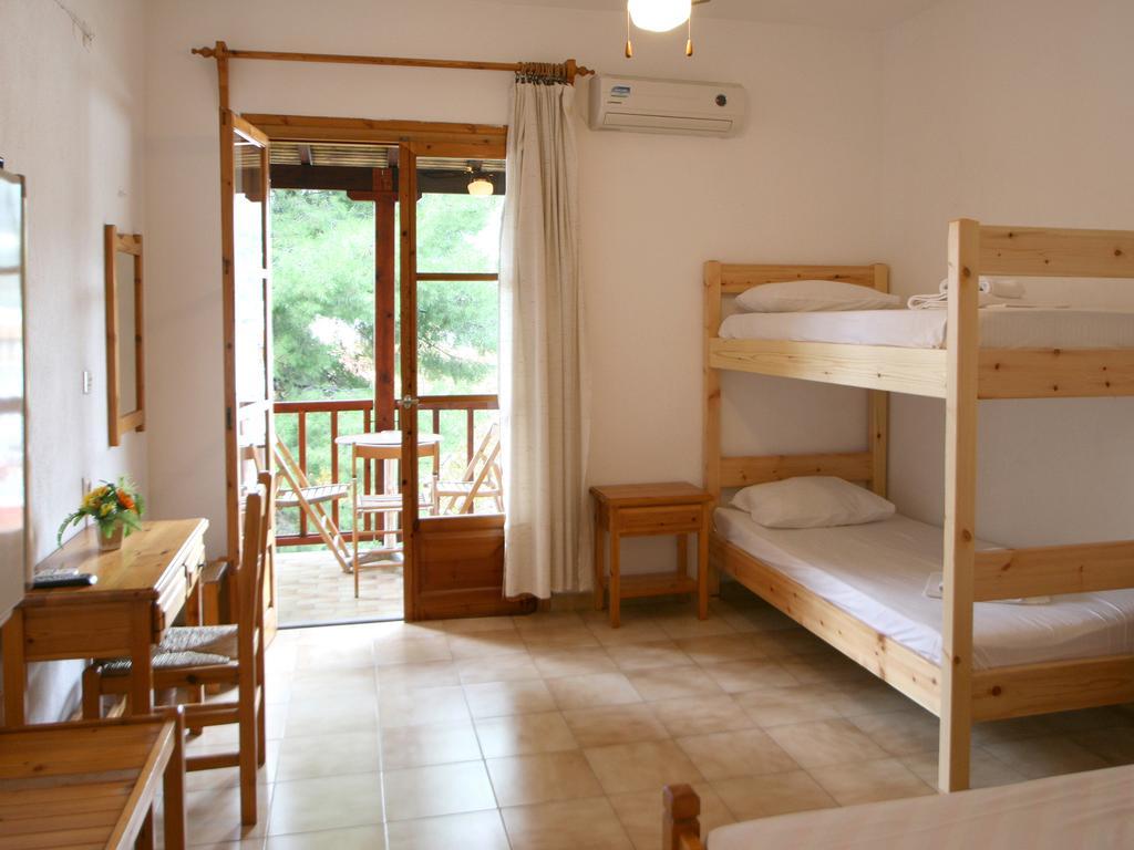 Pension Eliza Skiathos Exterior foto