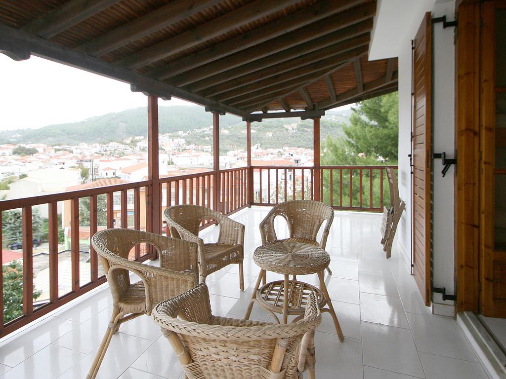 Pension Eliza Skiathos Exterior foto